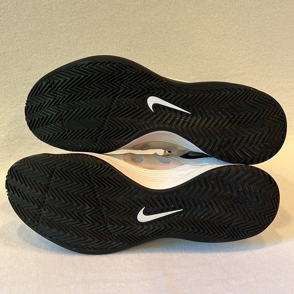 Nike Zoom Hyperfuse 2012 White Black High Top Basketball Shoes 11.5 GUC - Picture 11 of 11